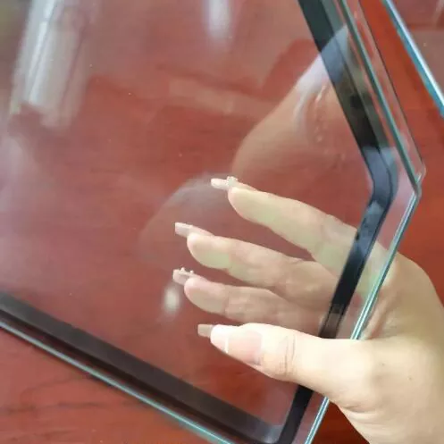 নমনীয় উষ্ণ প্রান্ত গ্লাস